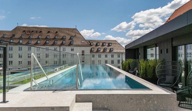 Hotel Maximilian’s