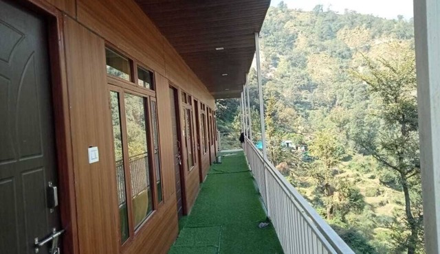 Hotel Maya Residency