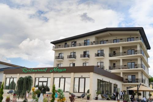 Hotel Maya