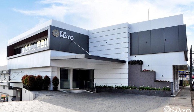 Hotel Mayo