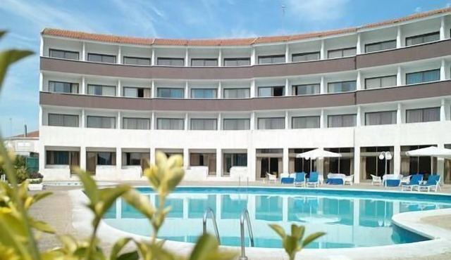 Hotel Meia Lua