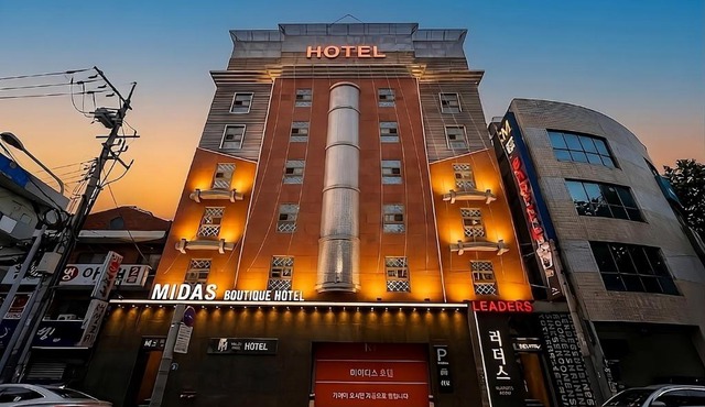 Hotel Midas