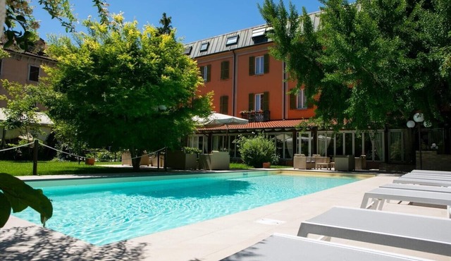 Hotel Milano Pool & Garden