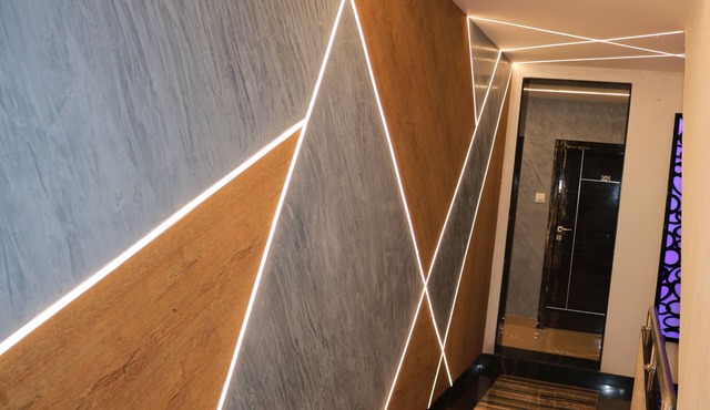 Hotel Modern