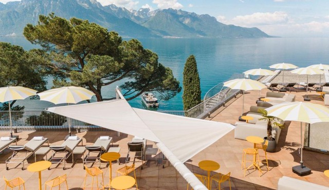Hotel Mona