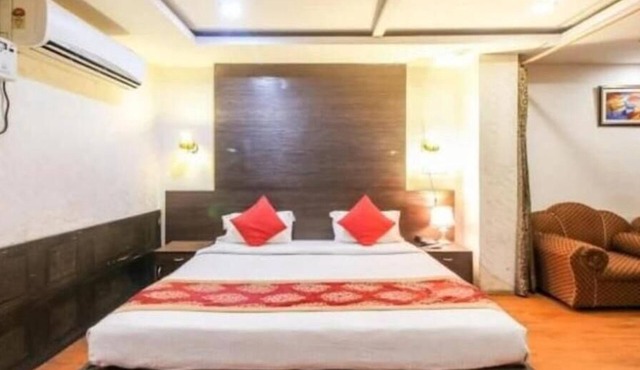 Hotel Monal Deluxe Room #2