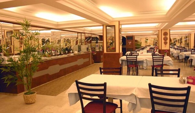 Hotel Monopol