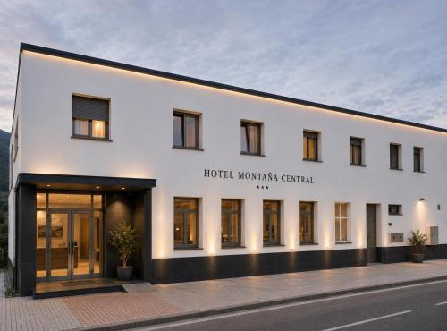 Hotel Montaña Central
