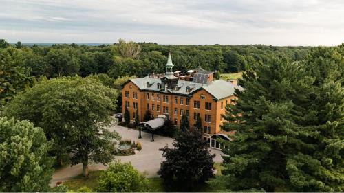 Hotel Montfort