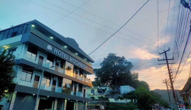 Hotel Moon Rise