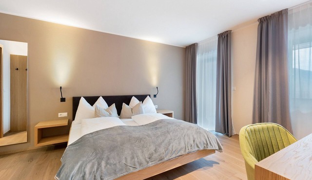 Hotel Murrer Double Room 207 with Mountain View, Spa and Wellness Area