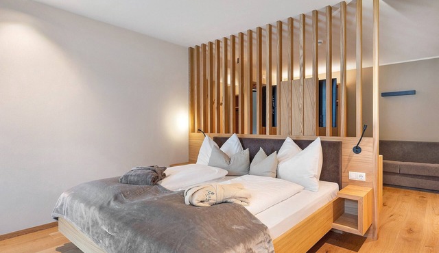 Hotel Murrer Junior Suite 109 with Mountain View, Spa, and Wellness Area
