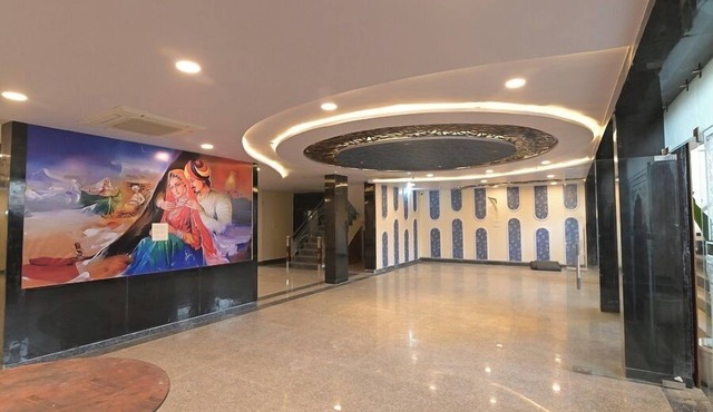 HOTEL NARAYAN VILAS