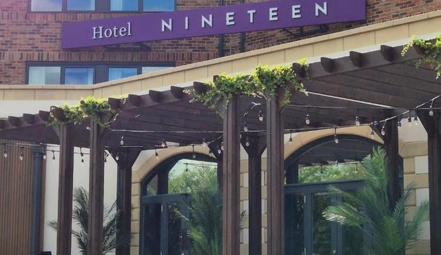 Hotel Nineteen