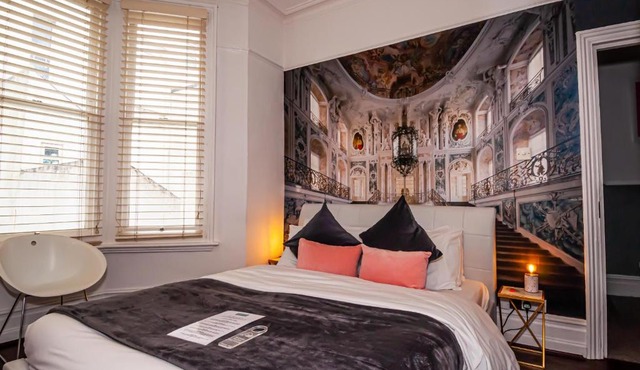 Hotel Nineteen
