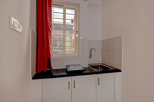 Hotel O Compact Studio Kr Puram Near Phoenix Marketcity