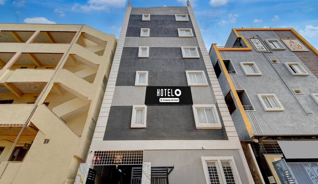 Hotel O Gandimaisamma Thalli Temple