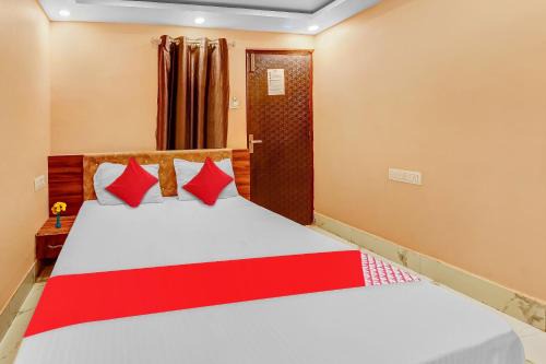 Hotel O THE VIRAAJ BANQUET & HOTEL