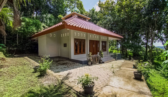 Hotel O Wisma Langen Werdhasih