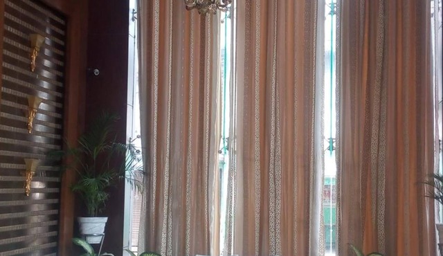 Hotel Opulence