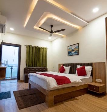 Hotel Padma Residency