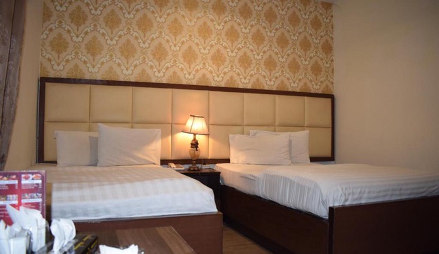 Hotel Pak Continental