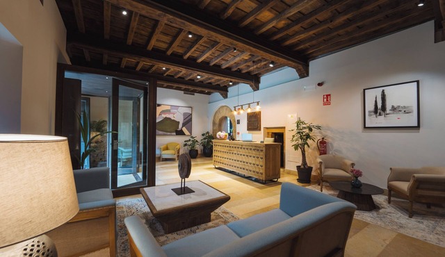 Hotel Palacio de Arriba