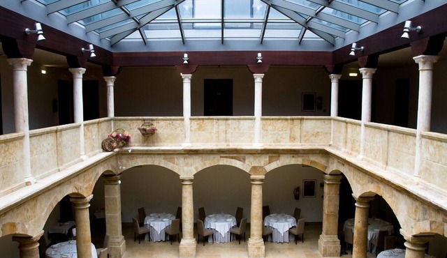 Hotel Palacio De Meras