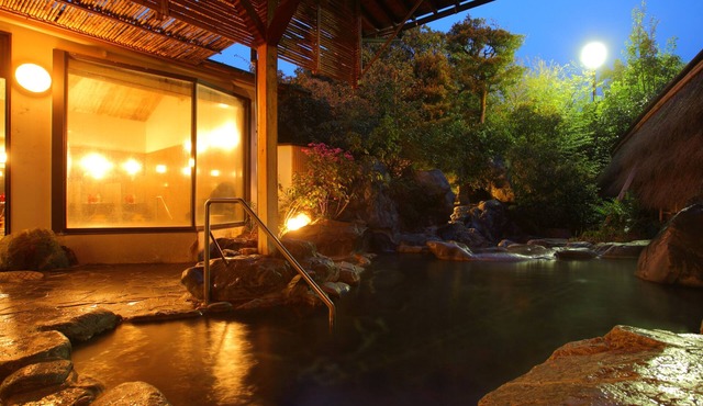 Hotel Parens Onoya