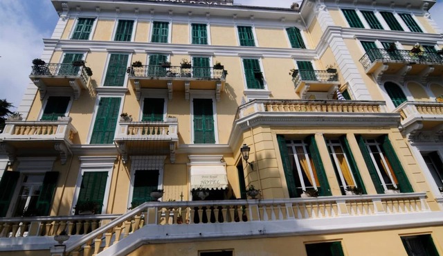 Hotel Petit Royal
