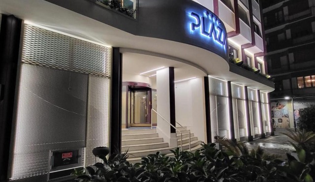 Hotel Plaza