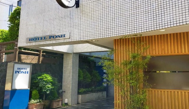 HOTEL POSH