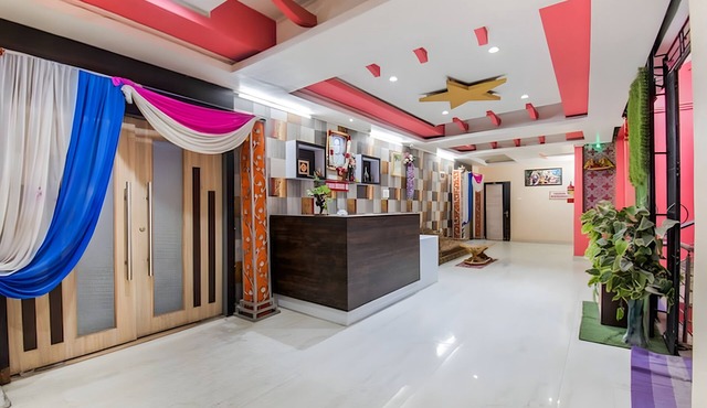 HOTEL PRADHAN INN