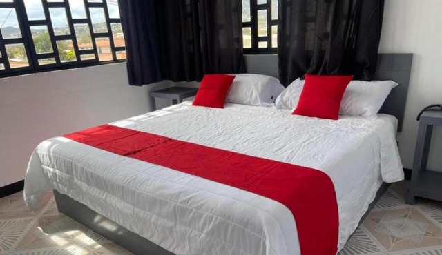 Hotel Puerta Sur