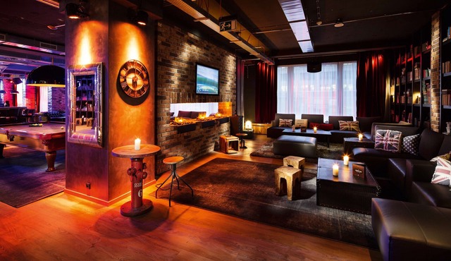 Hotel PULSE8