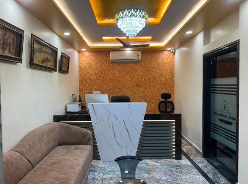 Hotel Punit Palace