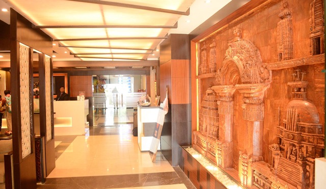 Hotel Pushpak