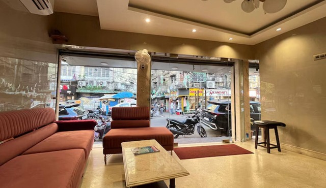 Hotel Pushpak International