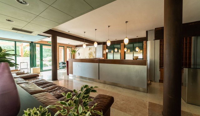 HOTEL QUERINI - Essential Business Hotel, Sandrigo