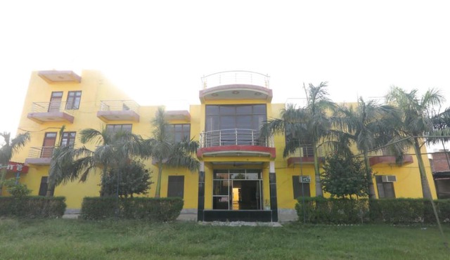HOTEL RAM PALACE
