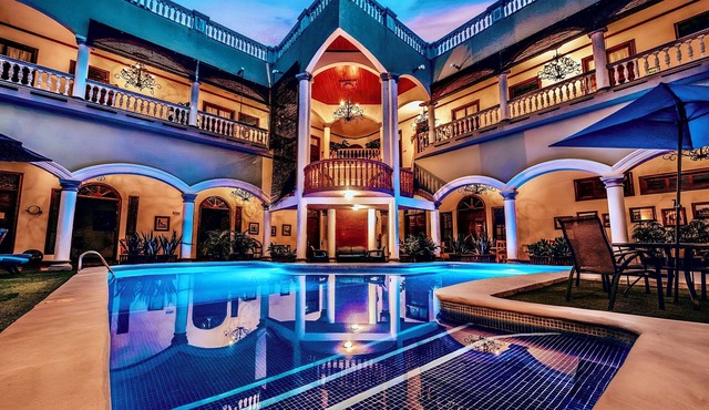 Hotel Real La Merced