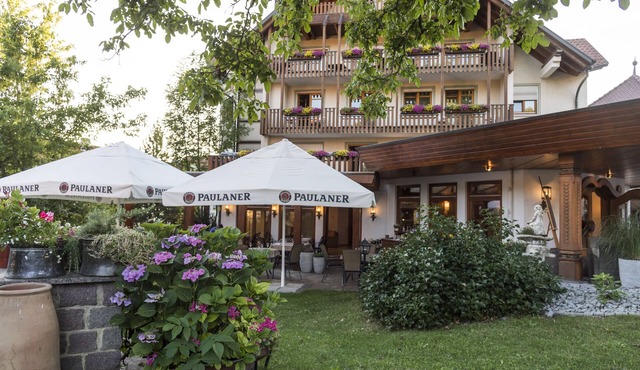 Hotel & Restaurant Becher