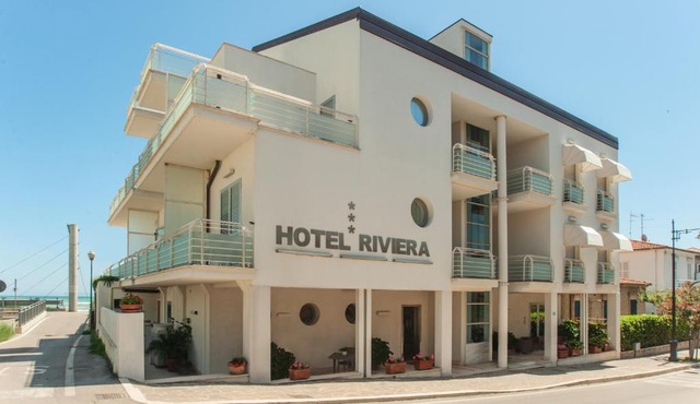 Hotel Riviera
