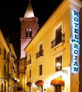 Hotel Rojan