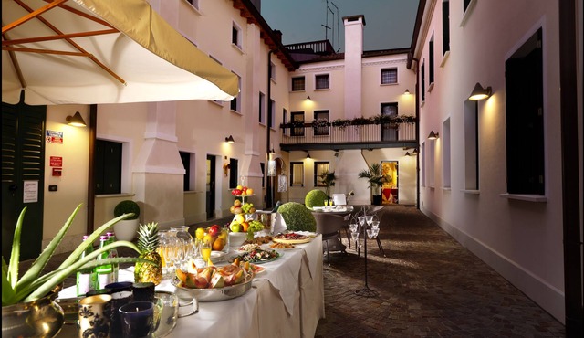 Hotel Roma