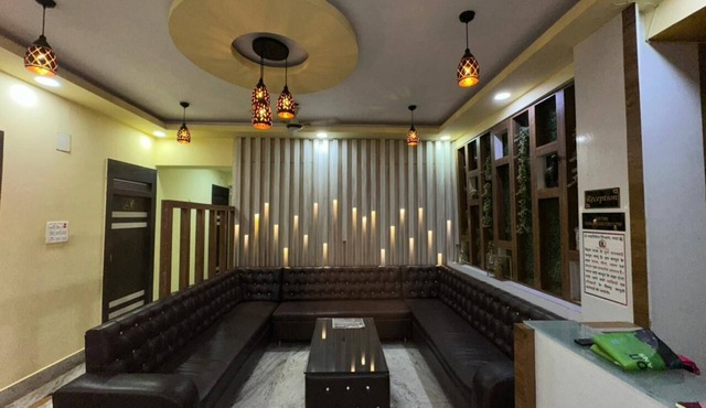 HOTEL ROXY DLX