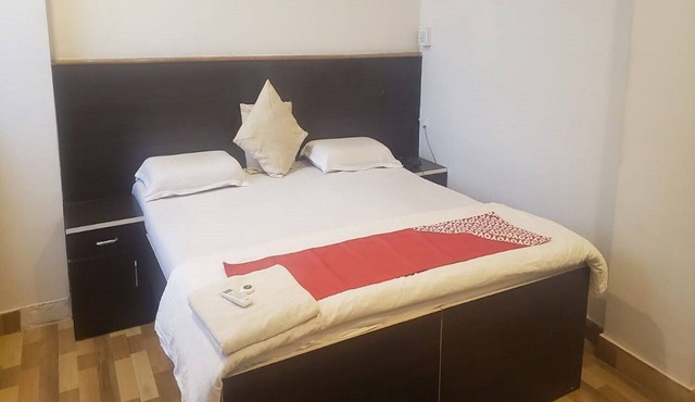 Hotel Sai Samrat