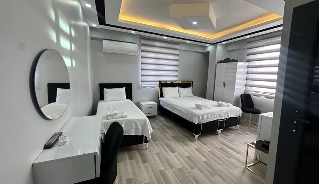 Hotel Sandra