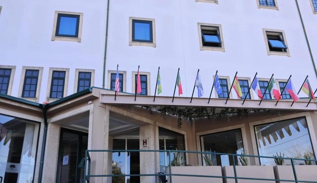 HOTEL SANTHYAGO TROFA