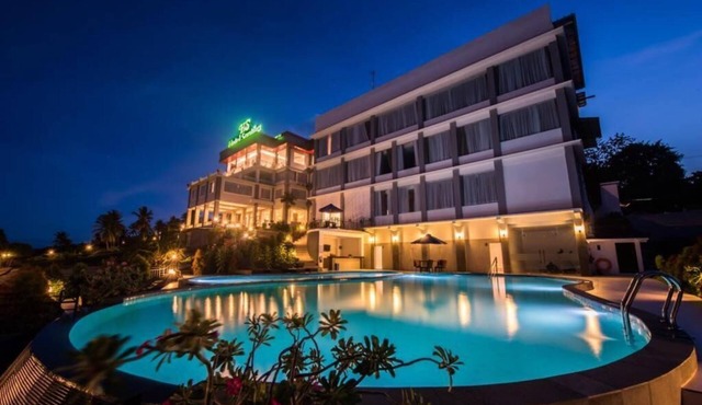 Hotel Santika Luwuk - Sulawesi Tengah